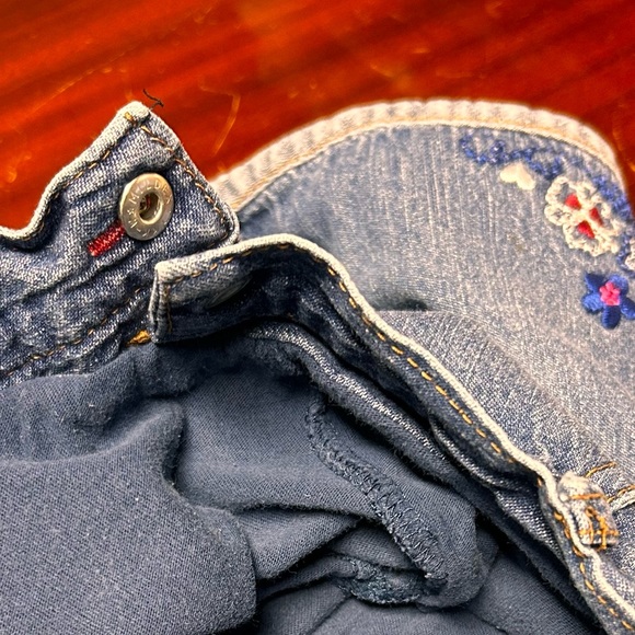 Sweet 24 mos denim skirt - Picture 3 of 3